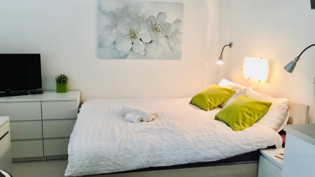 Aparthotel Square Prague 1 ภายนอก รูปภาพ